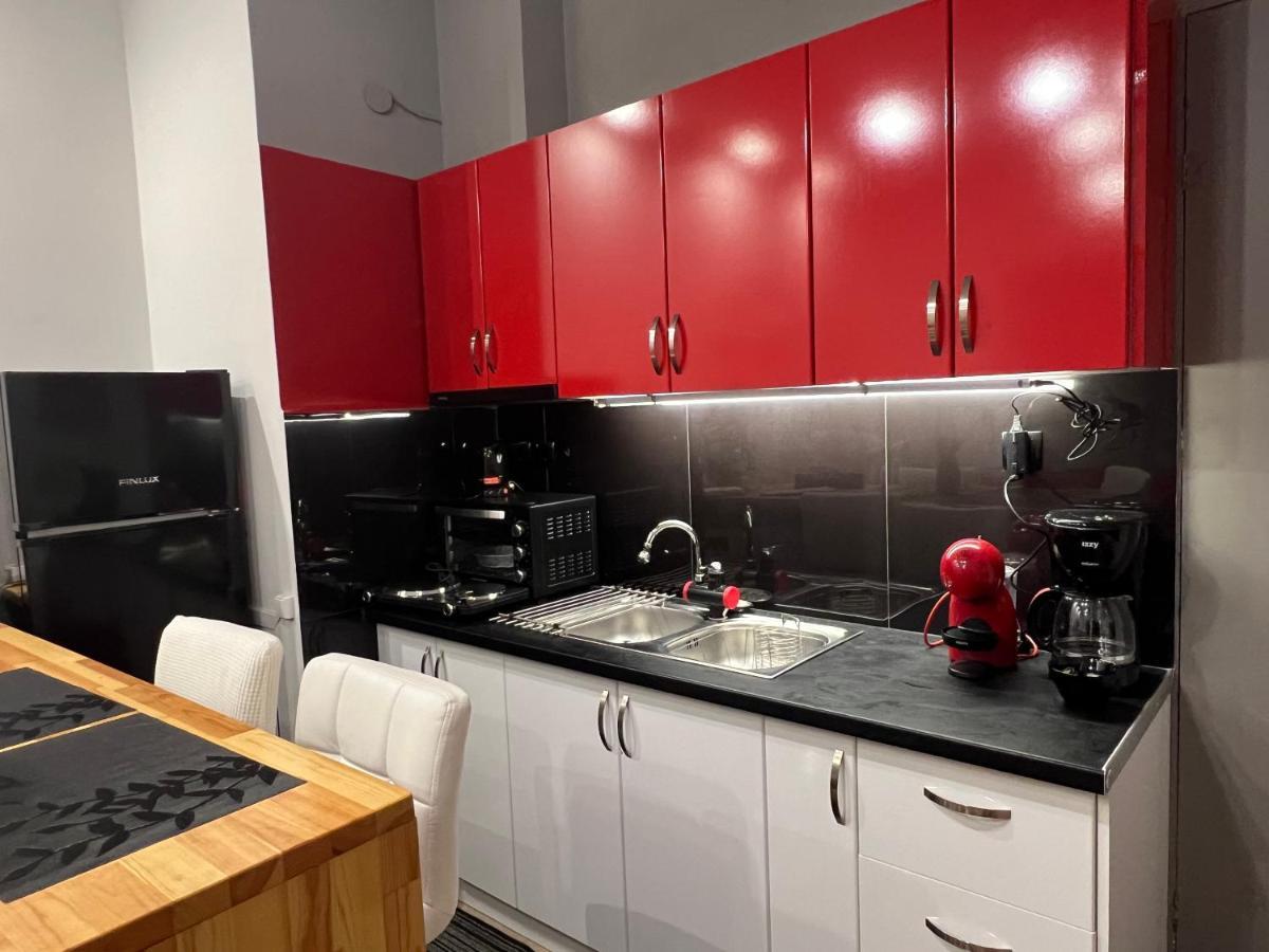 Luxury Seafront House Nearby Delphi Apartment Kirra Exterior photo