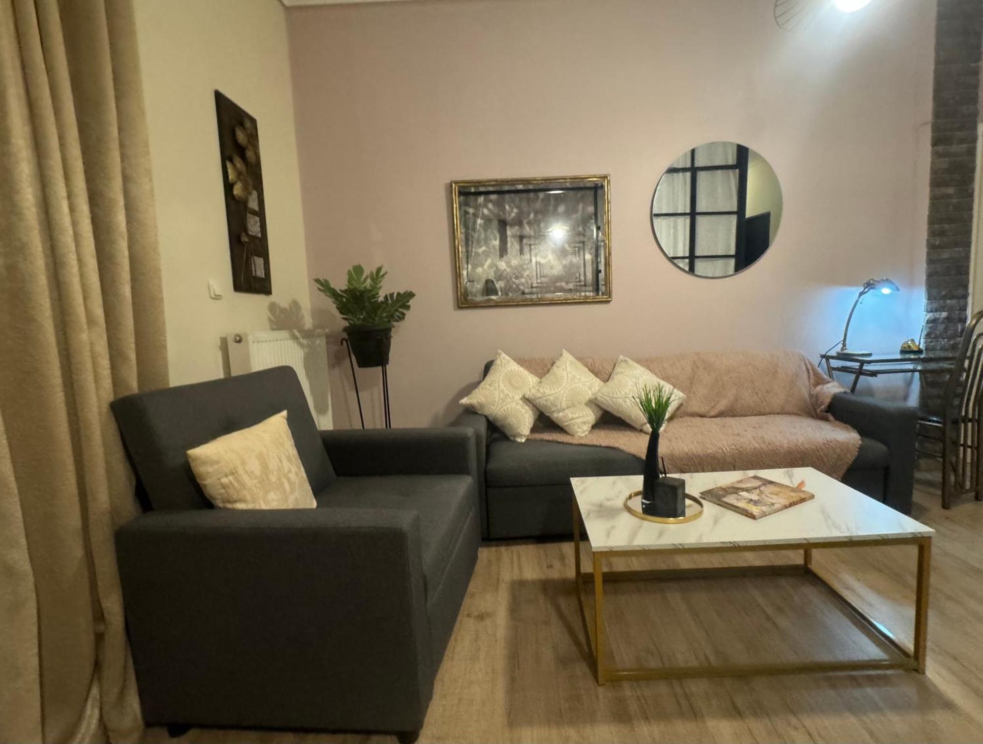 Luxury Seafront House Nearby Delphi Apartment Kirra Exterior photo